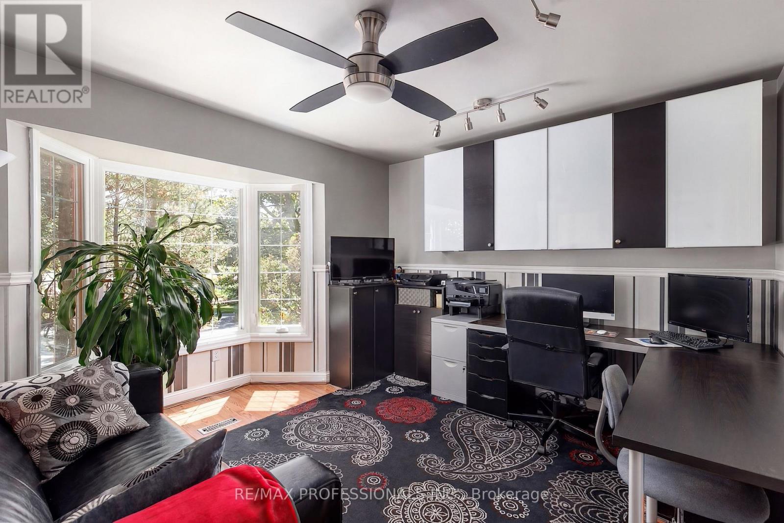 106 RATHBURN ROAD - 11
