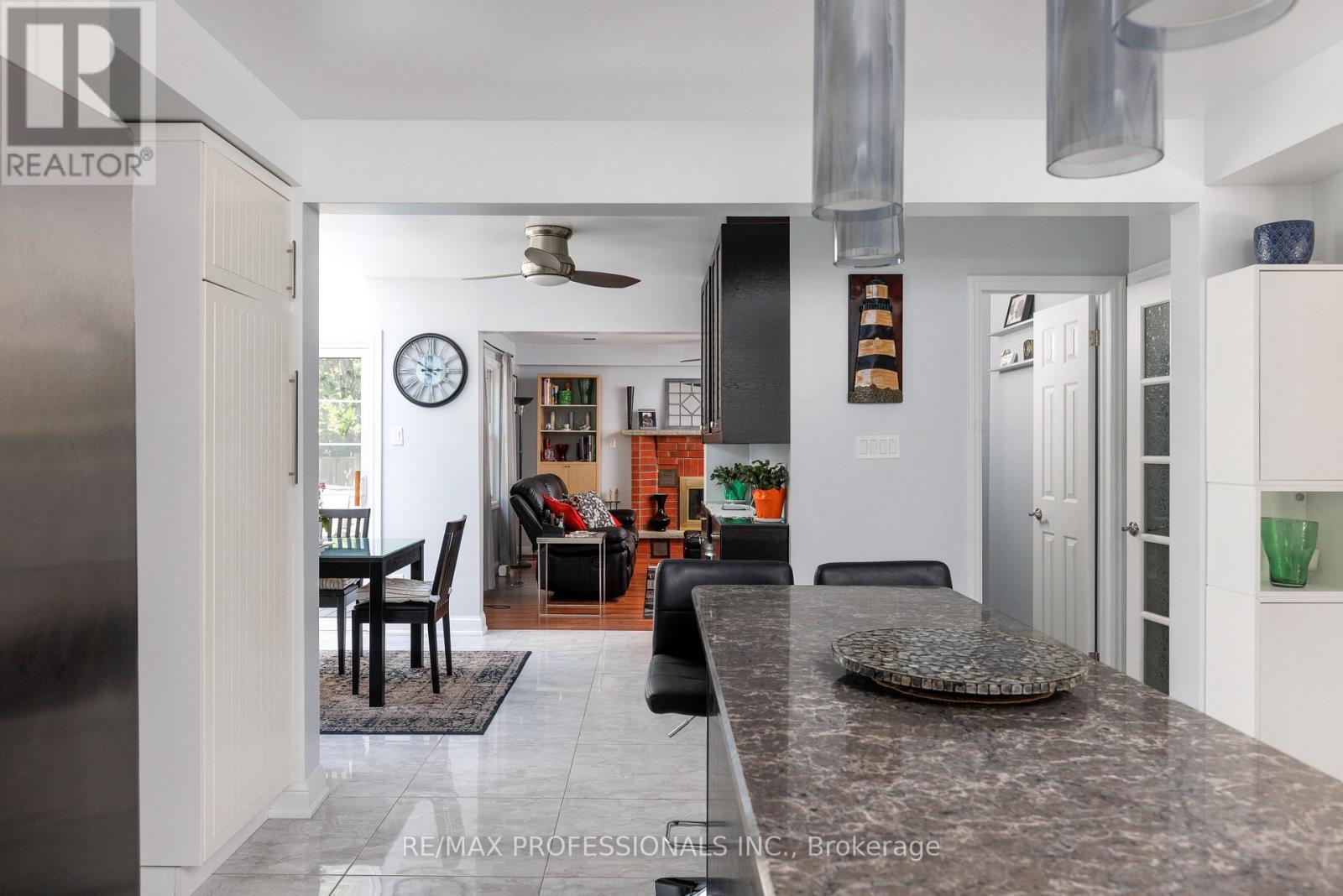 106 RATHBURN ROAD - 18