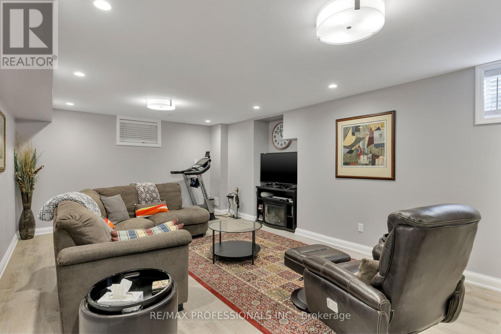 106 RATHBURN ROAD - 44