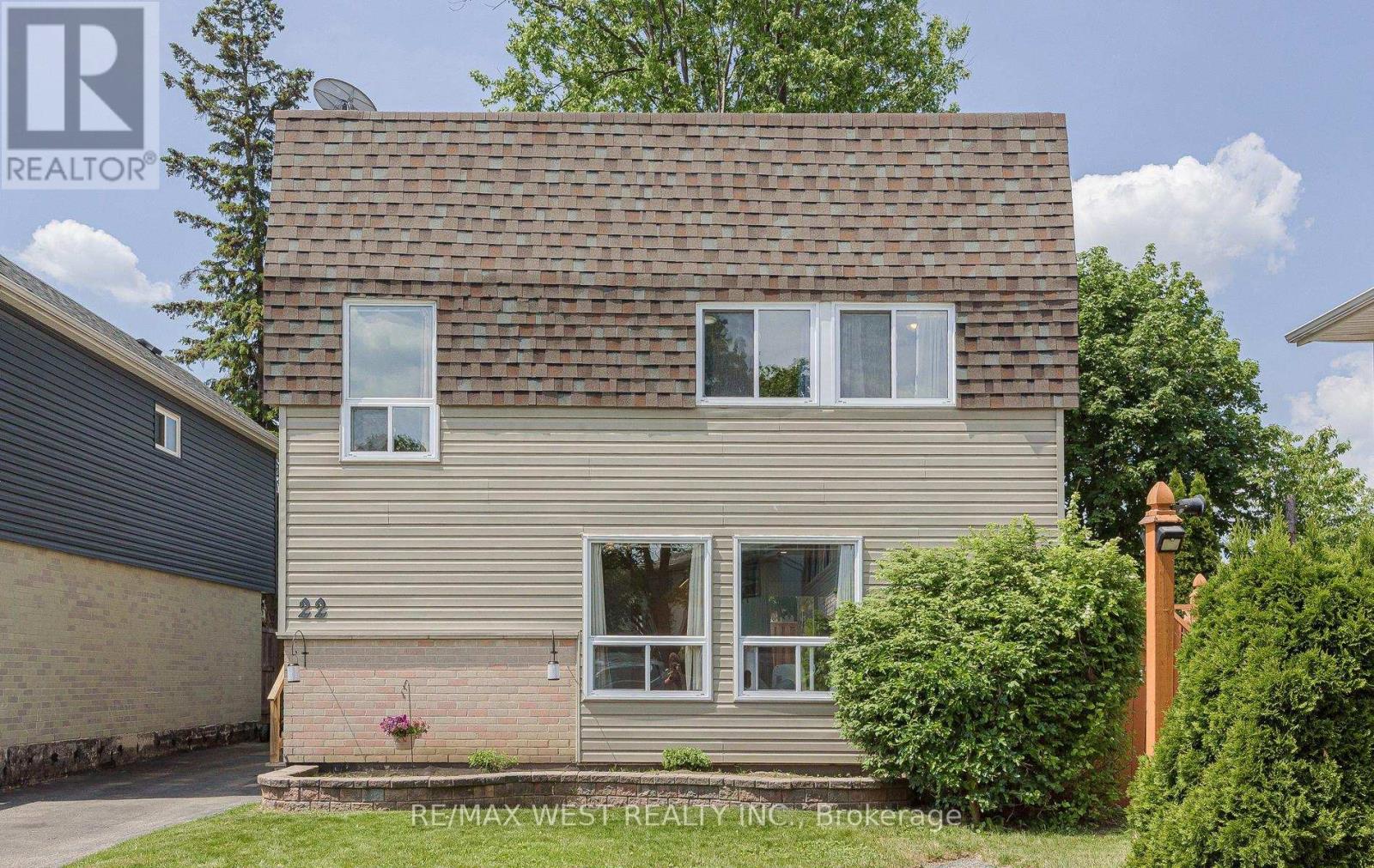 22 JOSEPHINE COURT - 2
