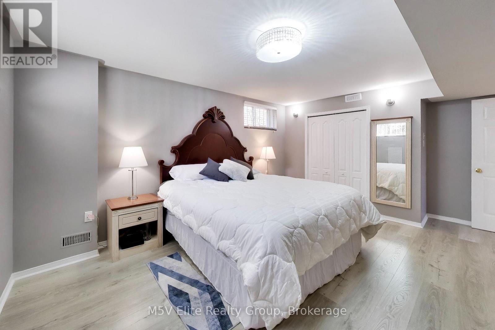 46 ROYAL ORCHARD DRIVE - 12