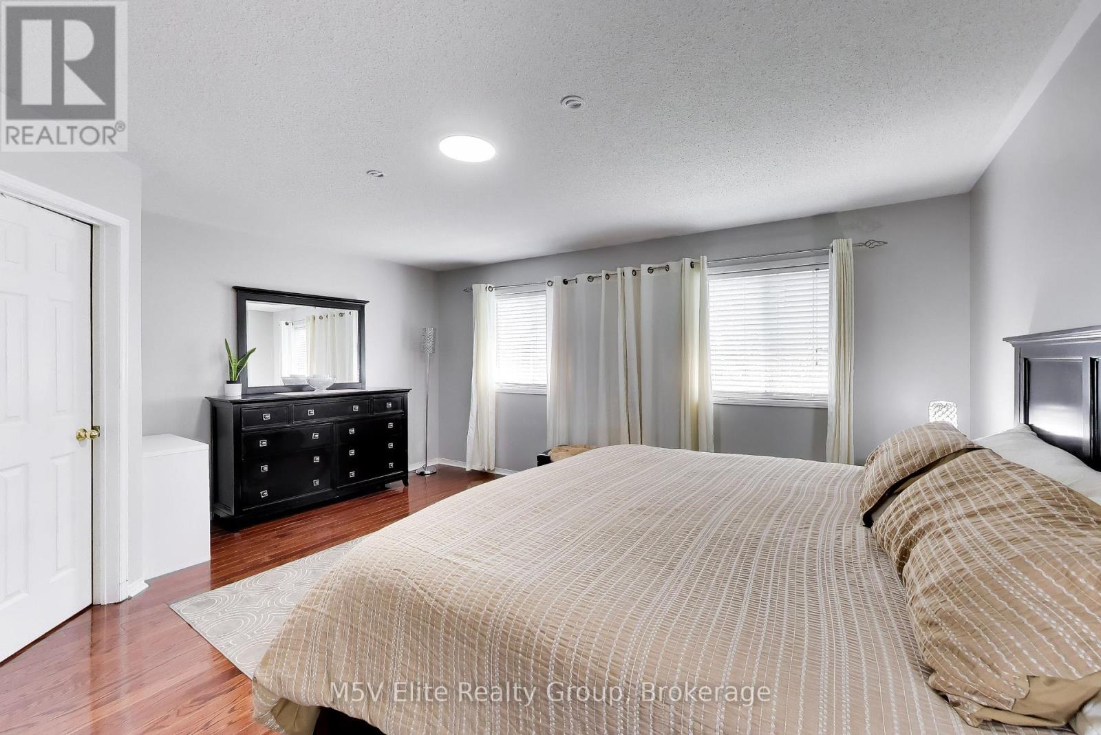 46 ROYAL ORCHARD DRIVE - 8