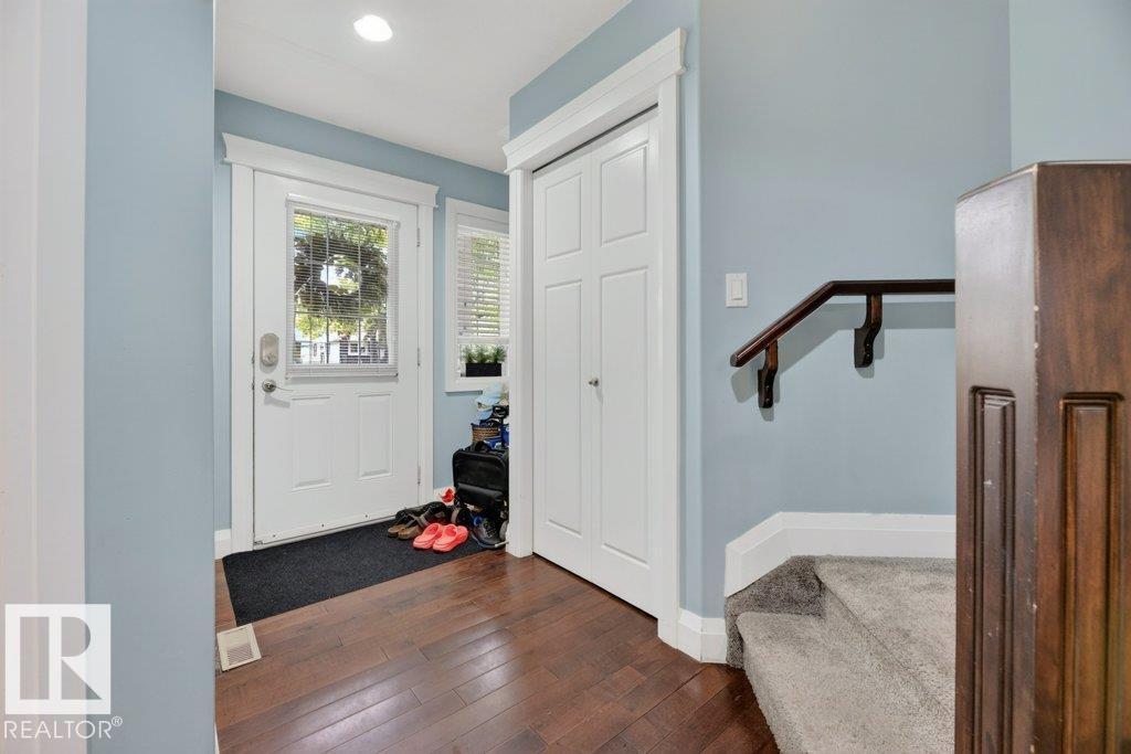 10724 72 AV NW - 11