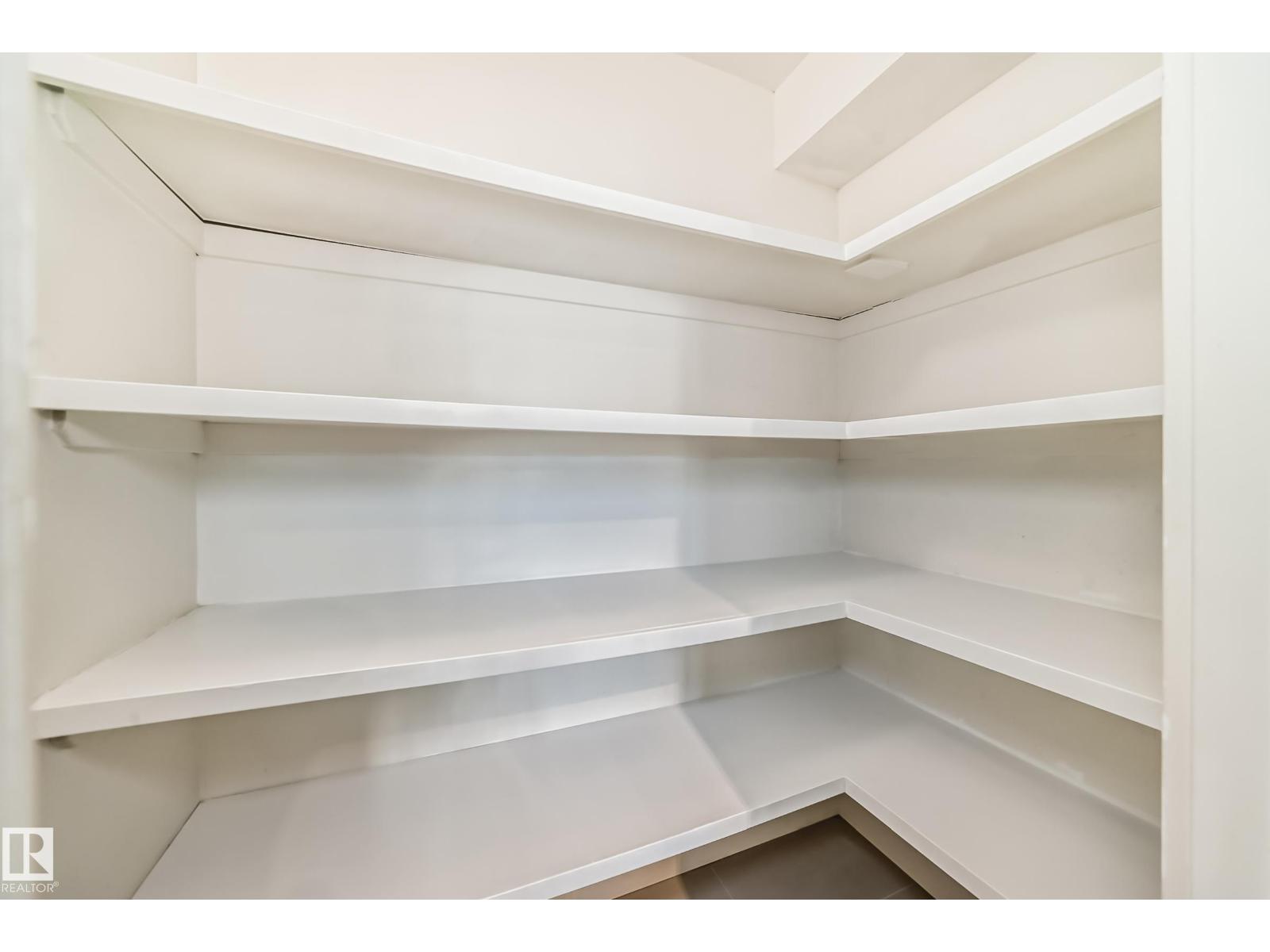 12118 125 ST NW - 25