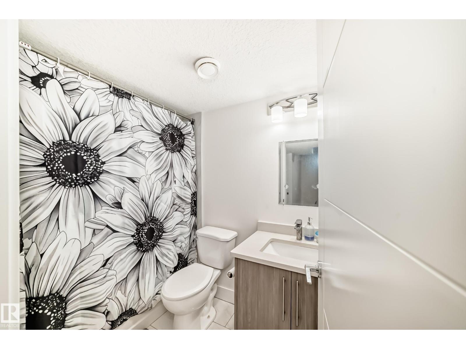 12118 125 ST NW - 49