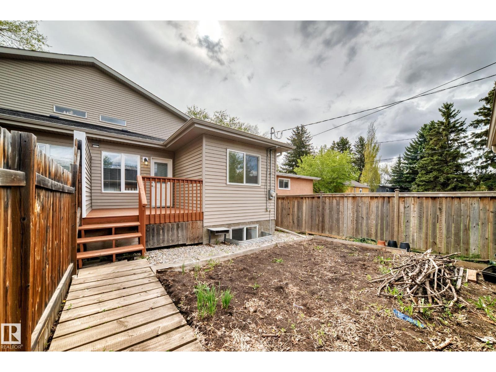 12118 125 ST NW - 58