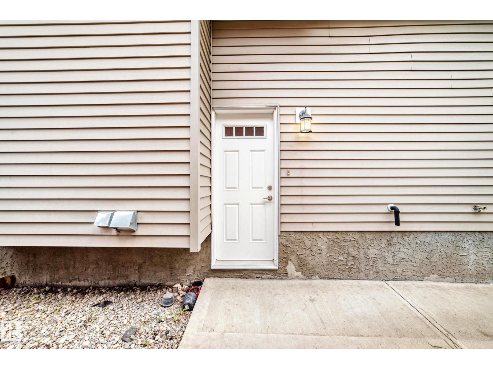 12118 125 ST NW - 59