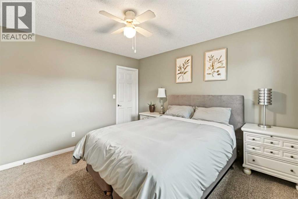 12 Opal Close - 27