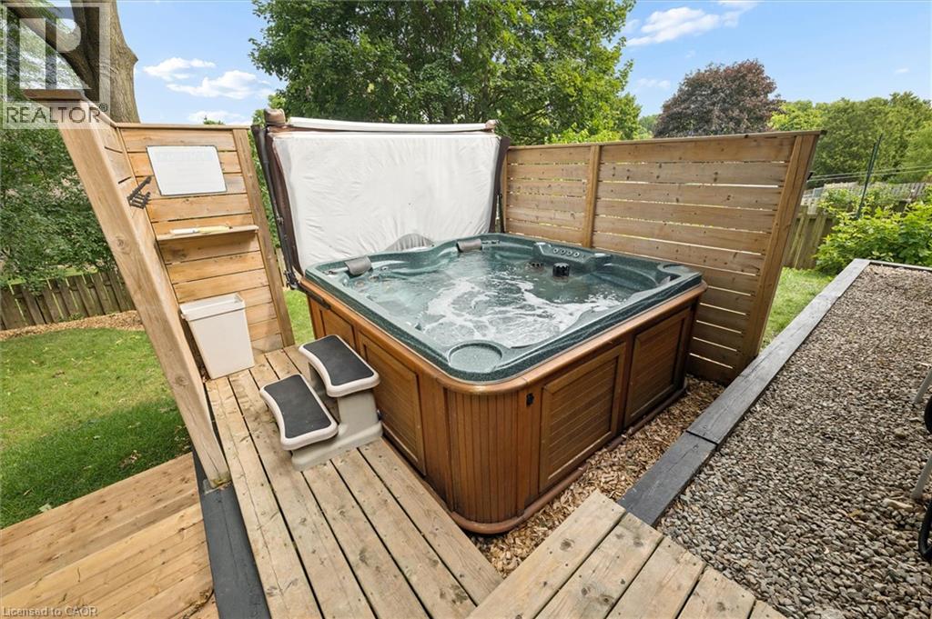 64 WESTBURY Crescent - Image 44