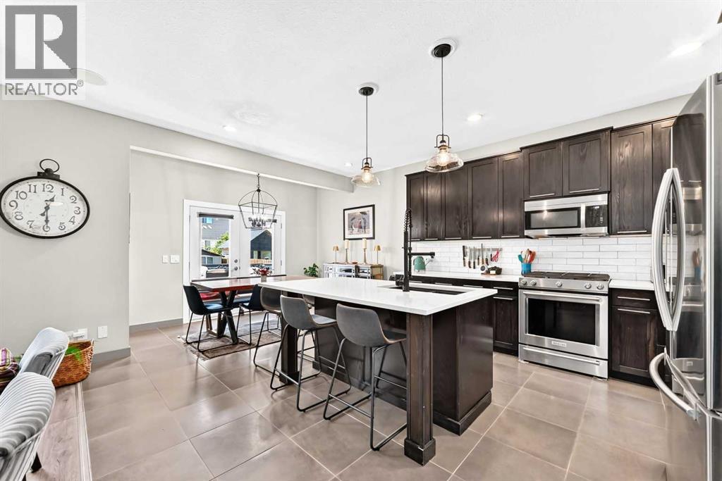 24 Brightonstone Gardens SE - 12