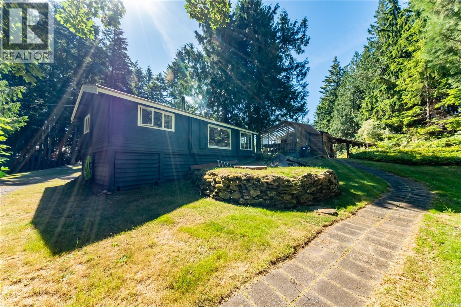 336 Hemlock Ave - 2