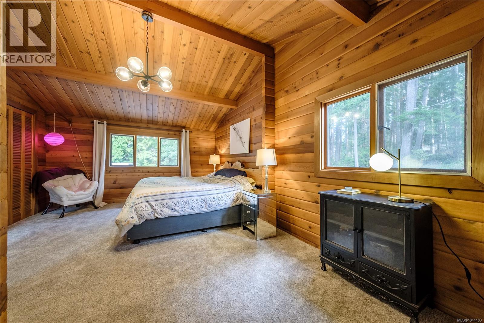 336 Hemlock Ave - 27