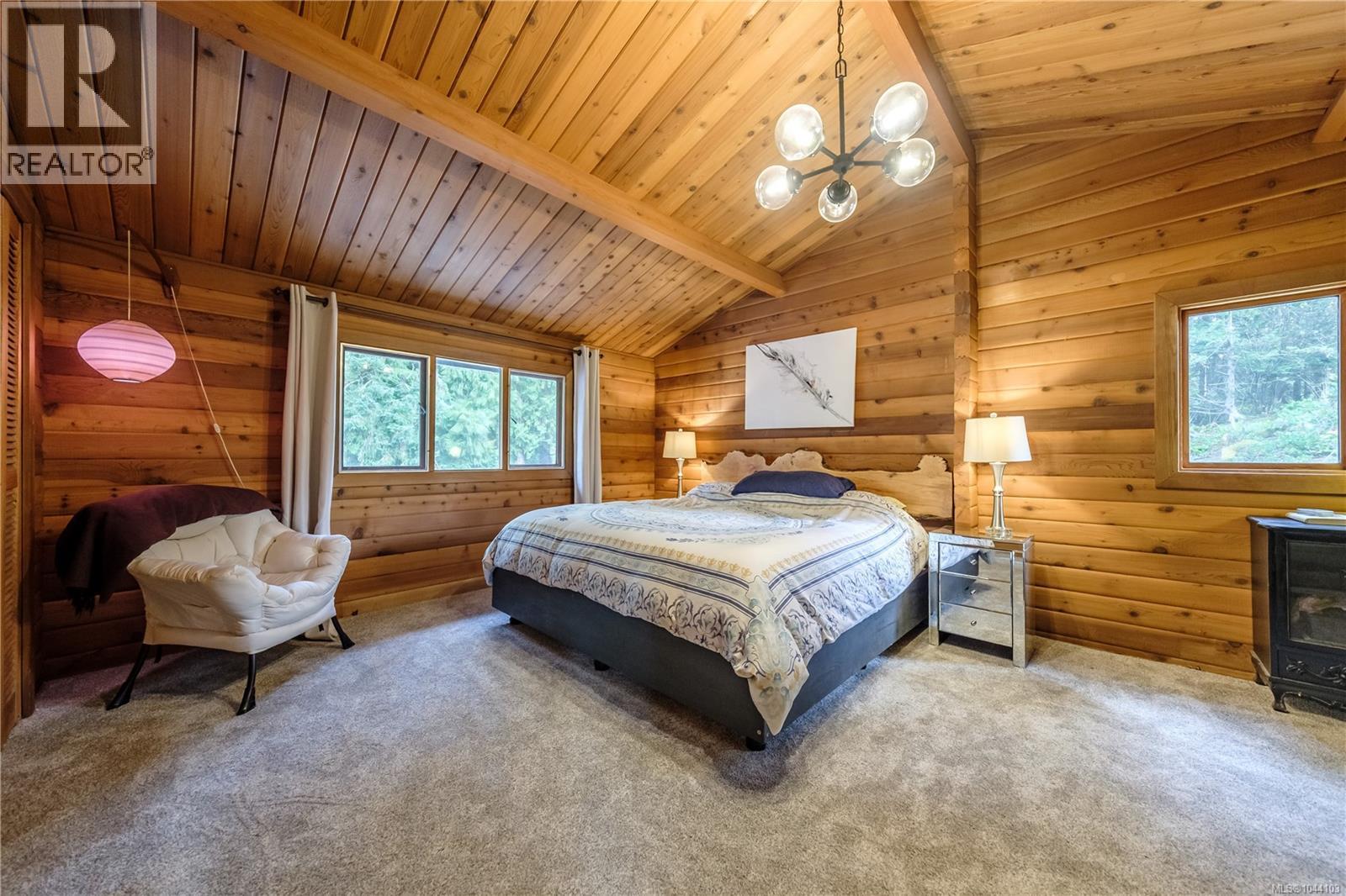 336 Hemlock Ave - 29