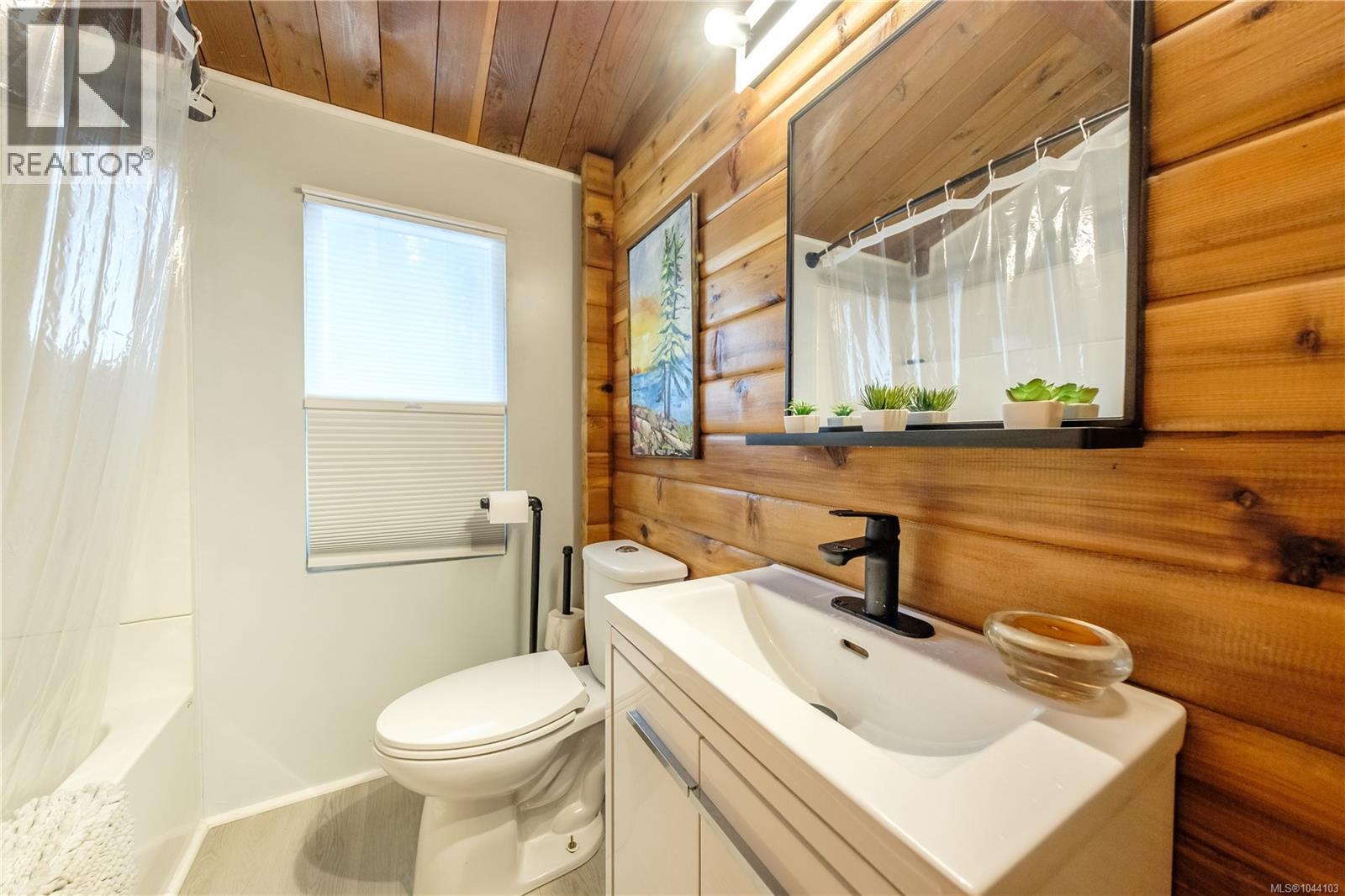 336 Hemlock Ave - 36