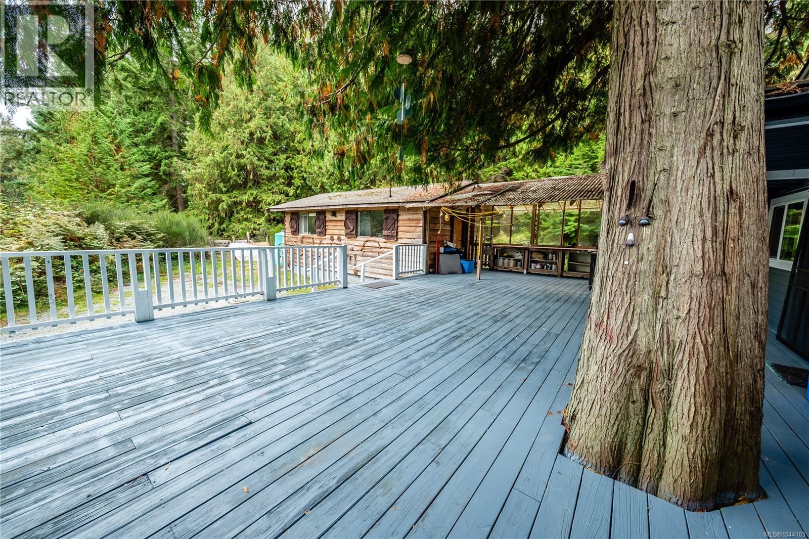 336 Hemlock Ave - 43