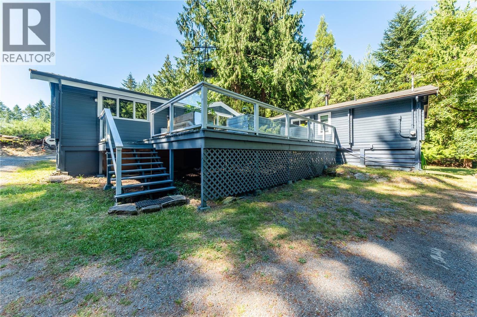 336 Hemlock Ave - 49