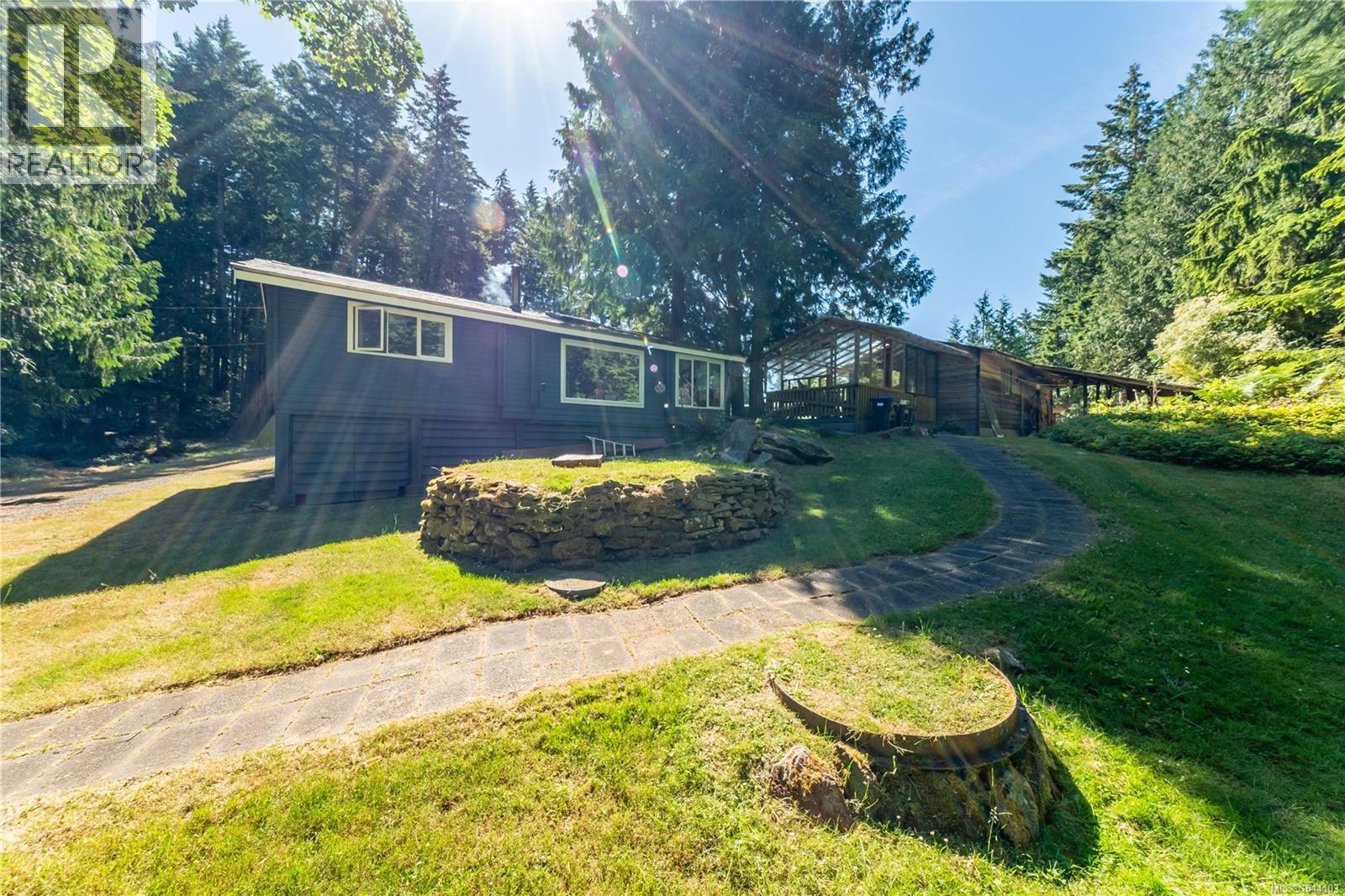 336 Hemlock Ave - 51
