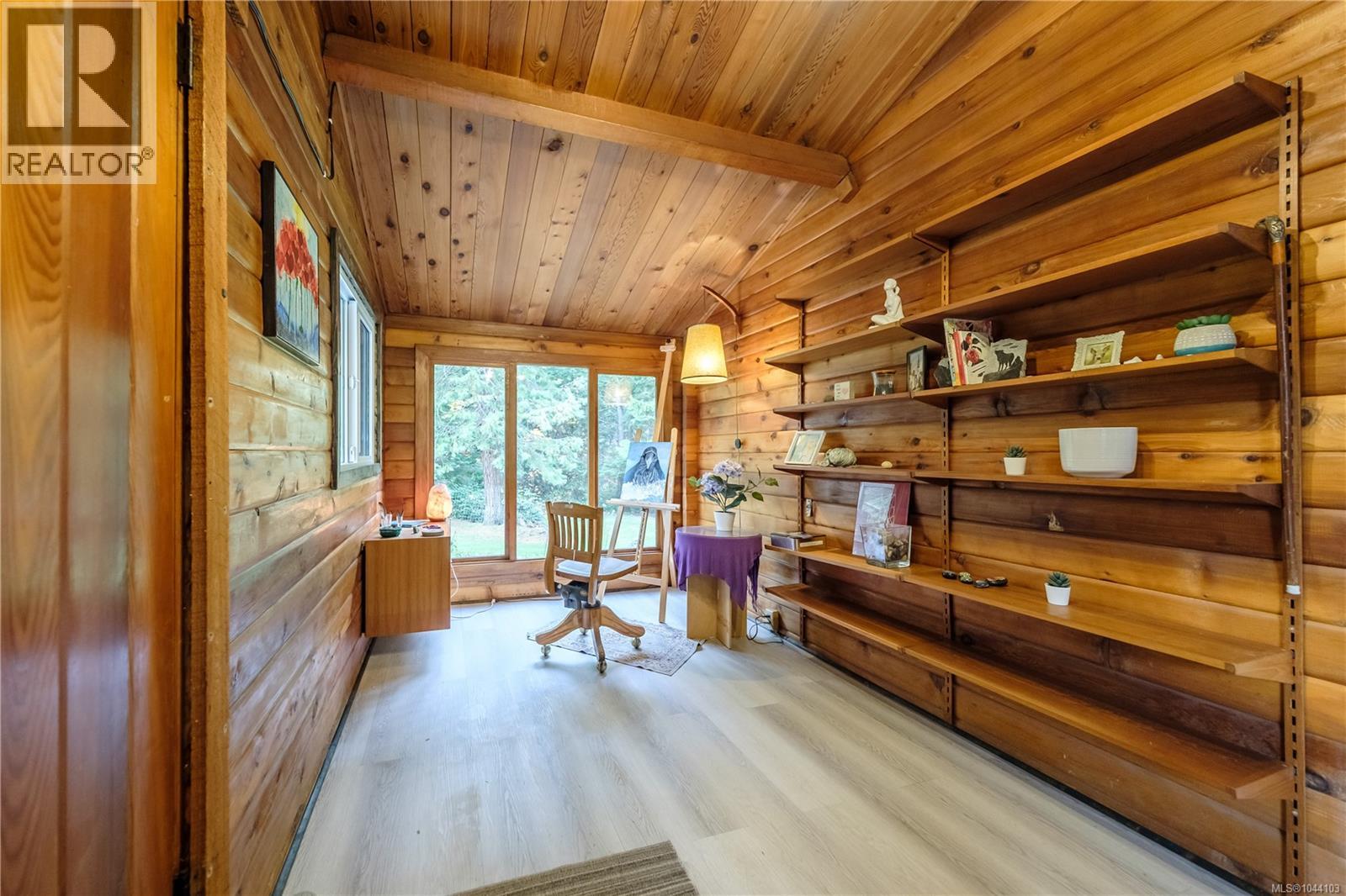 336 Hemlock Ave - 9