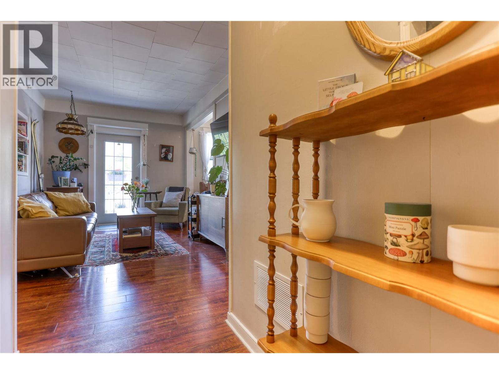 #10 2044 WASHINGTON Street - 11