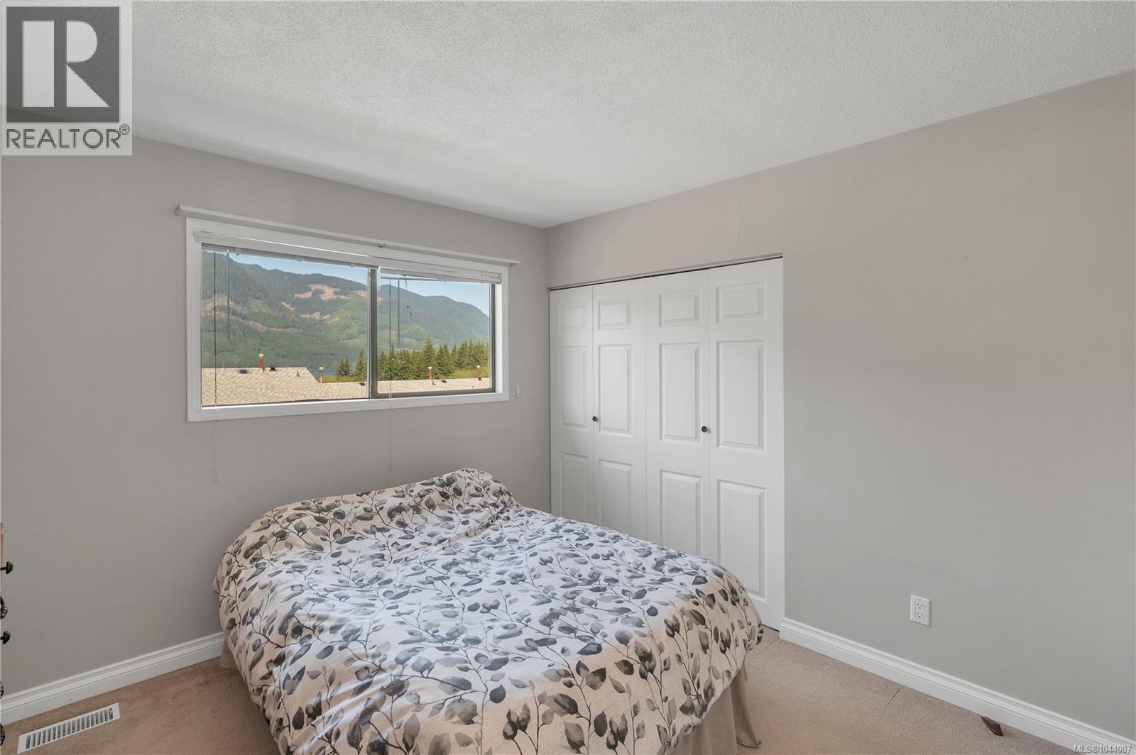 81 McKay Cres - 13