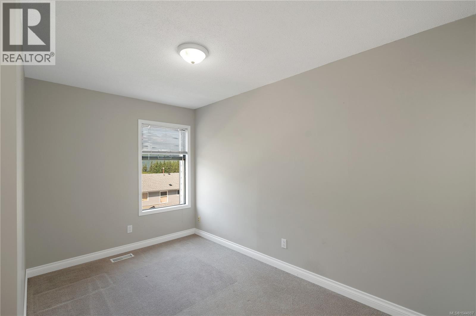 81 McKay Cres - 15