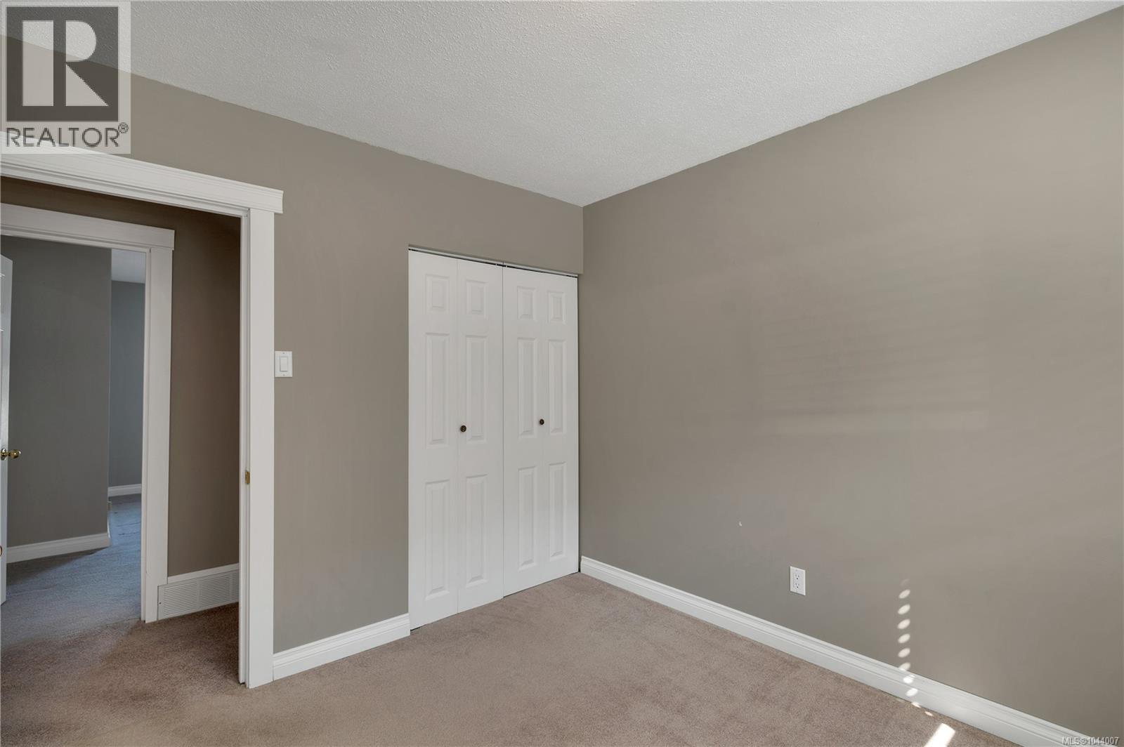 81 McKay Cres - 21