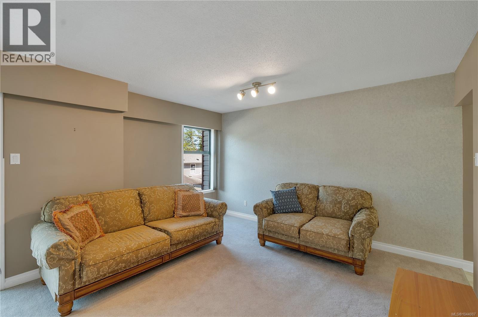 81 McKay Cres - 29