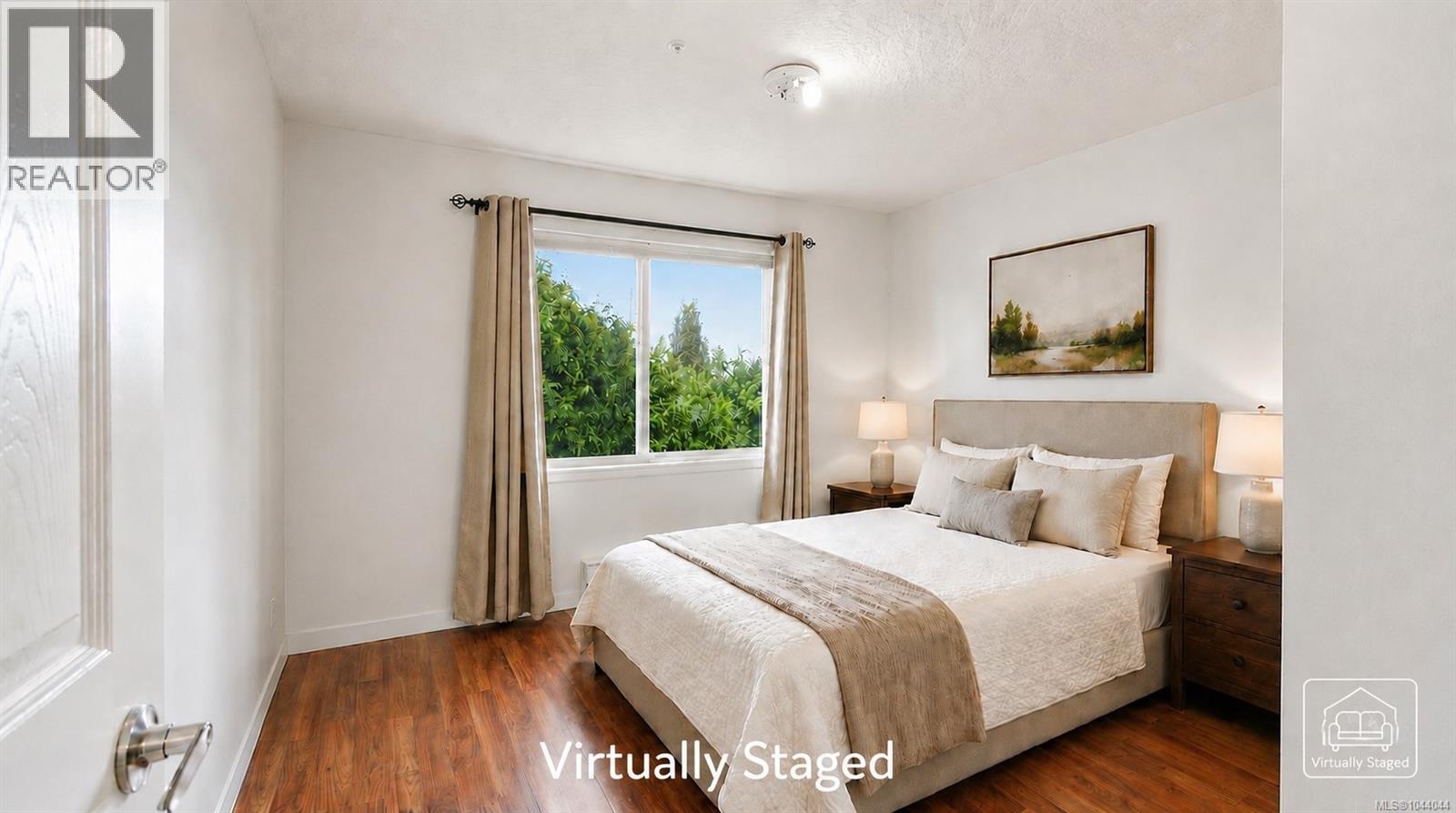 #9 571 Bradley St - 16