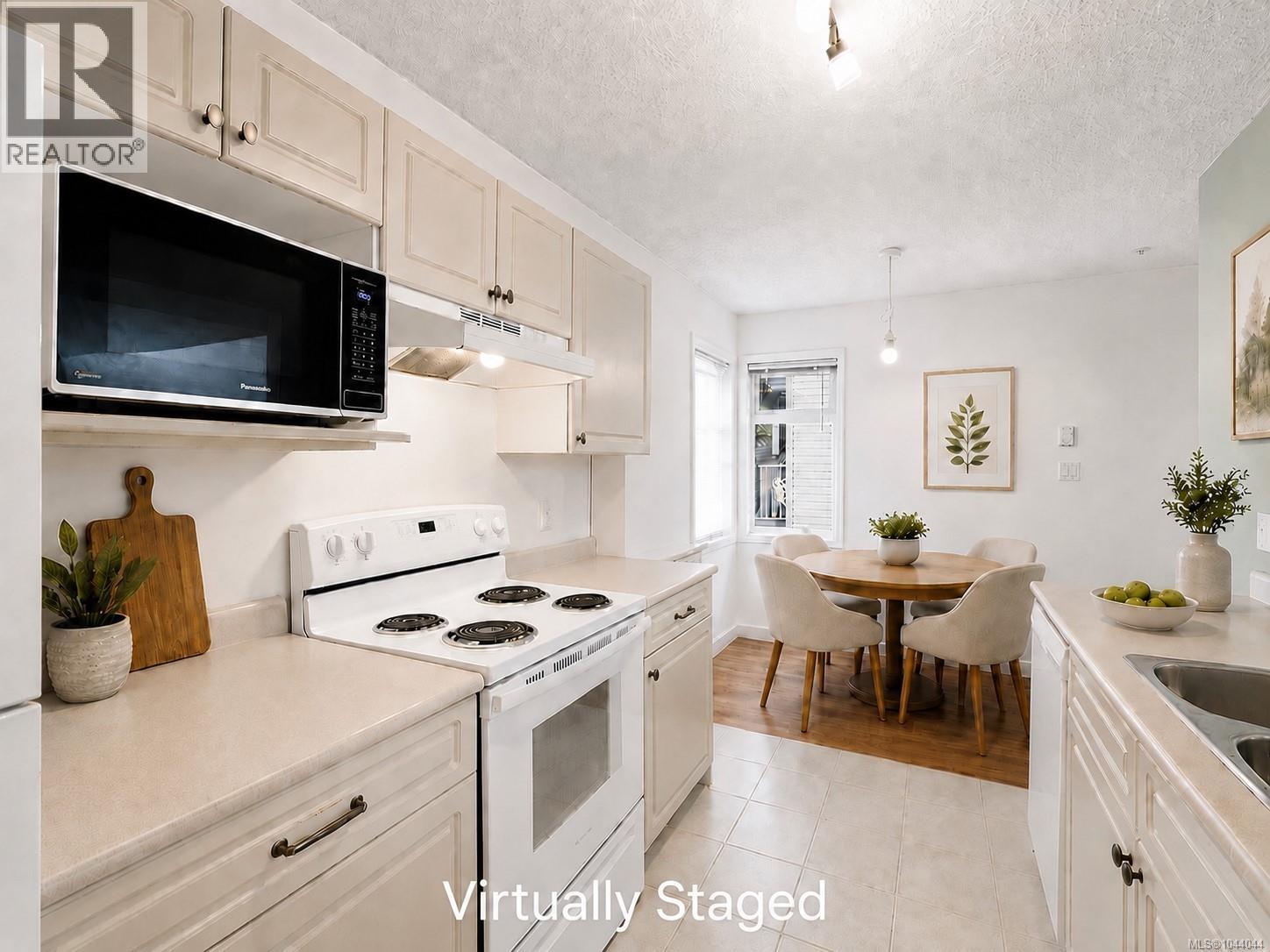 #9 571 Bradley St - 12