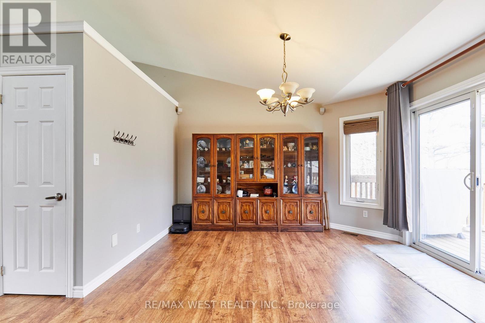 10913 COUNTY 9 ROAD - 10