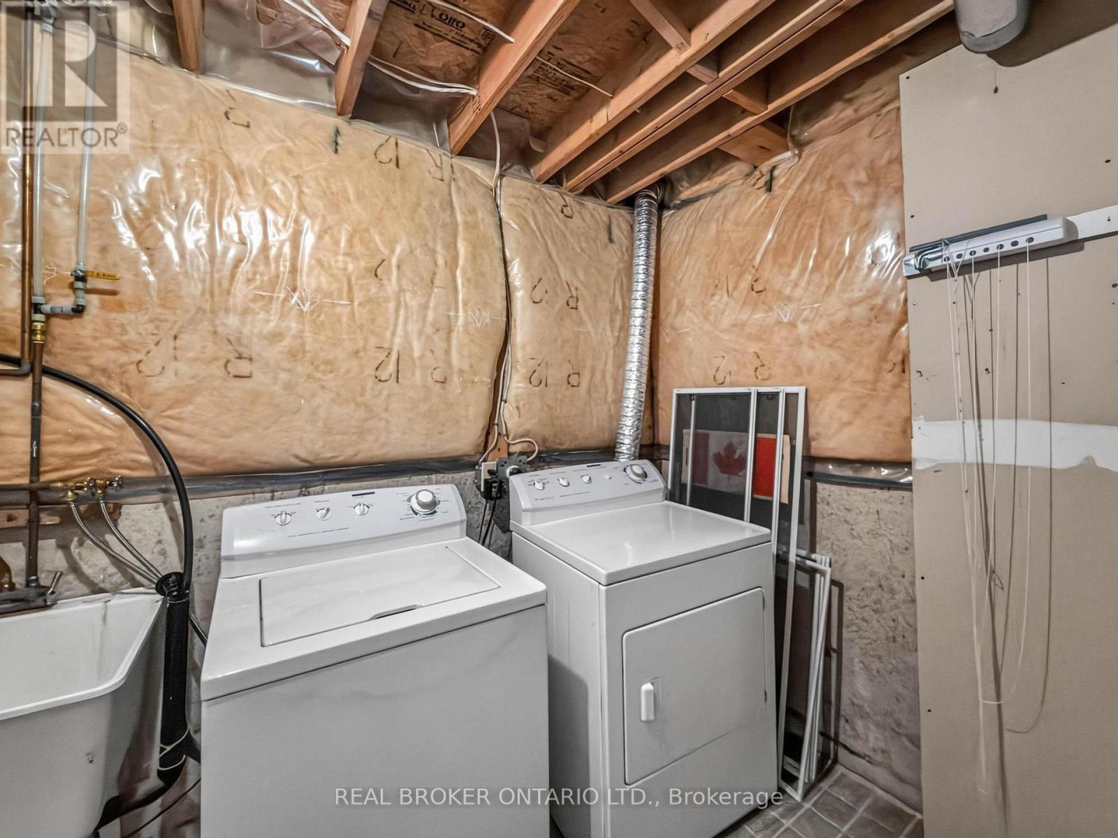 60 ATTWOOD DRIVE - 38