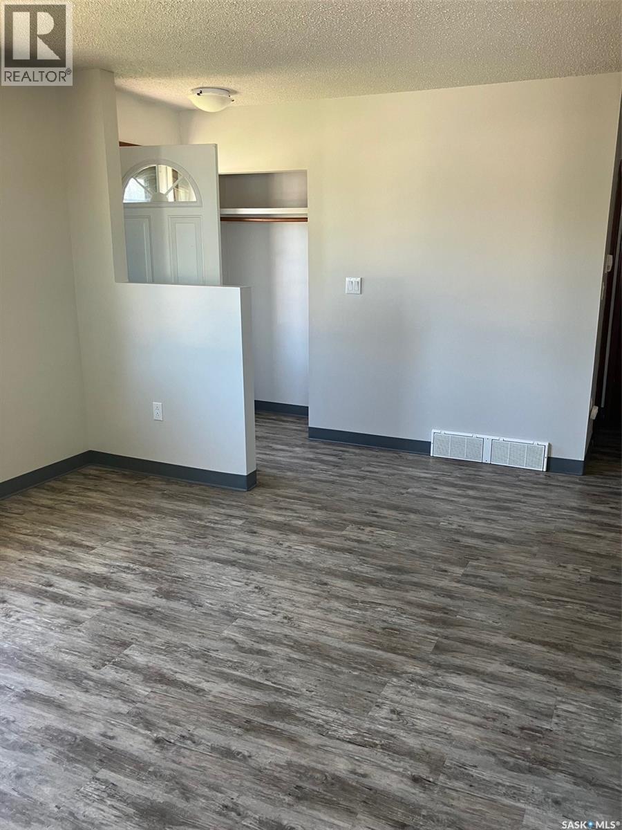 408 6th AVENUE NW - 7