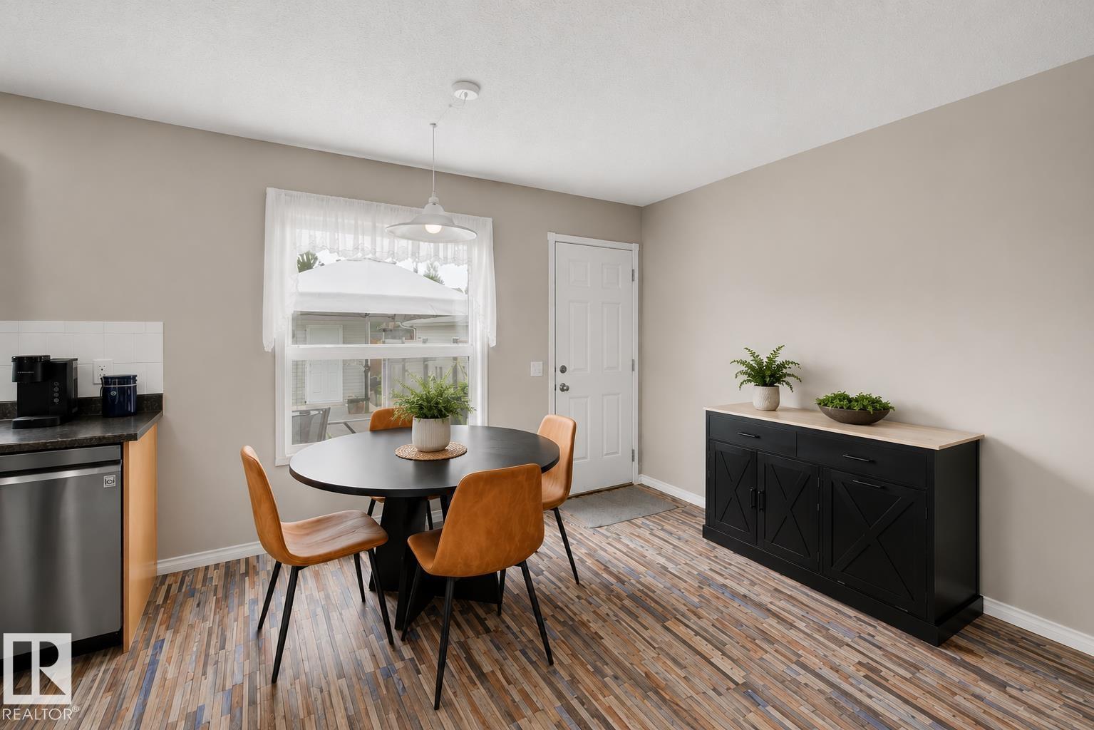 16114 43 ST NW - Image 11