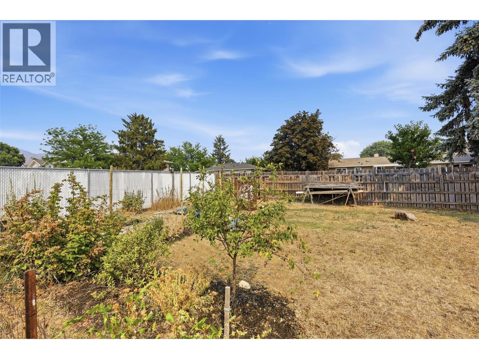 1820/1822 Gellrich Avenue, Kamloops