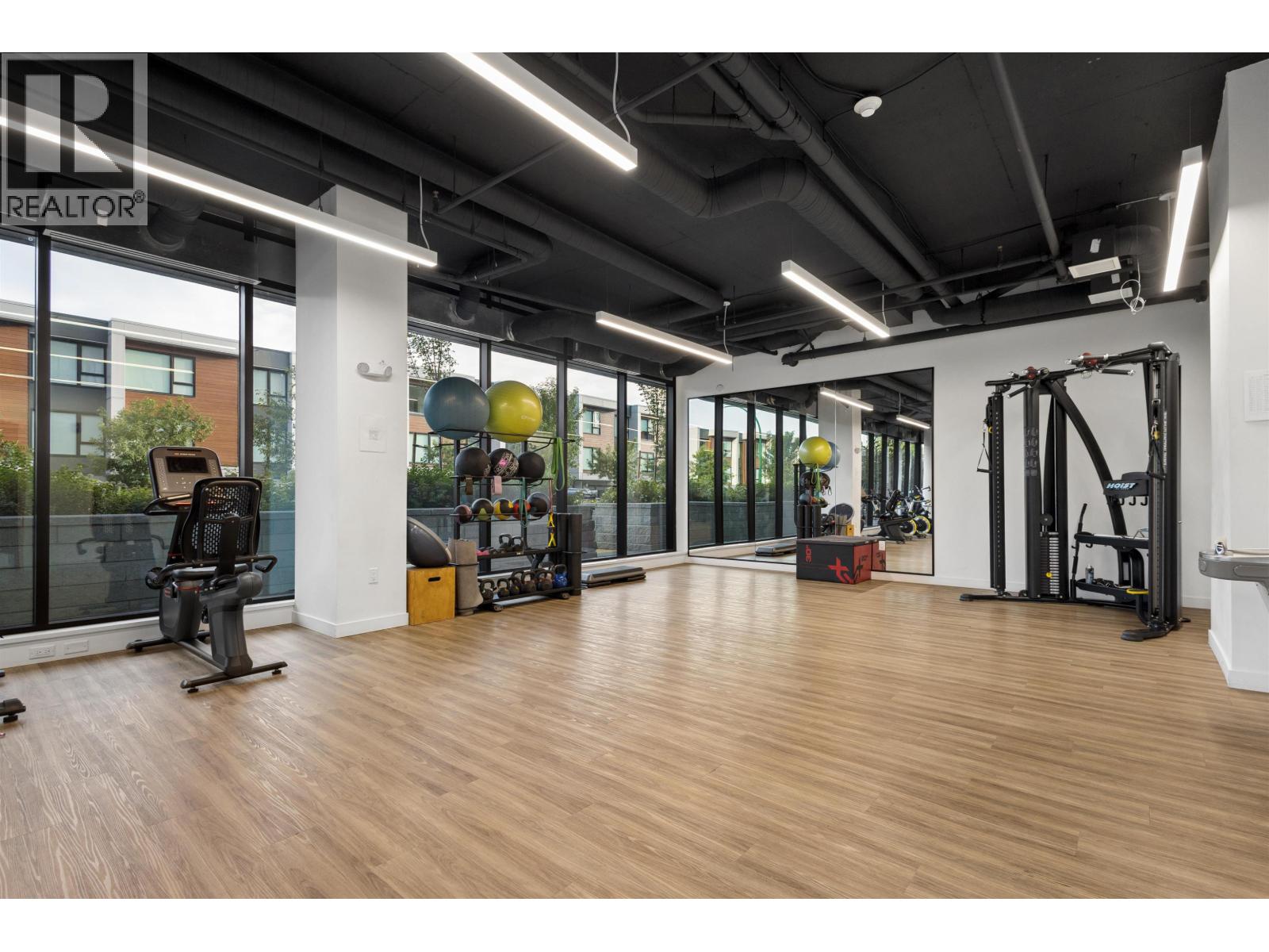 204 3596 MALSUM DRIVE, North Vancouver