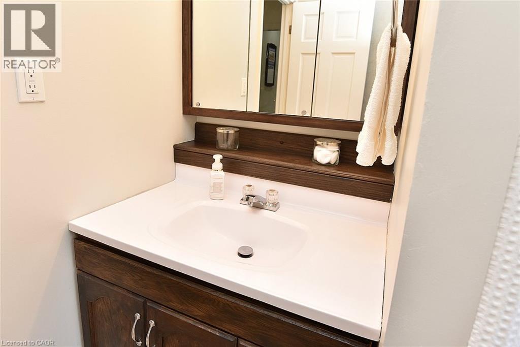 16 GRANT Boulevard - Image 21