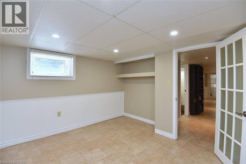 16 GRANT Boulevard - 25