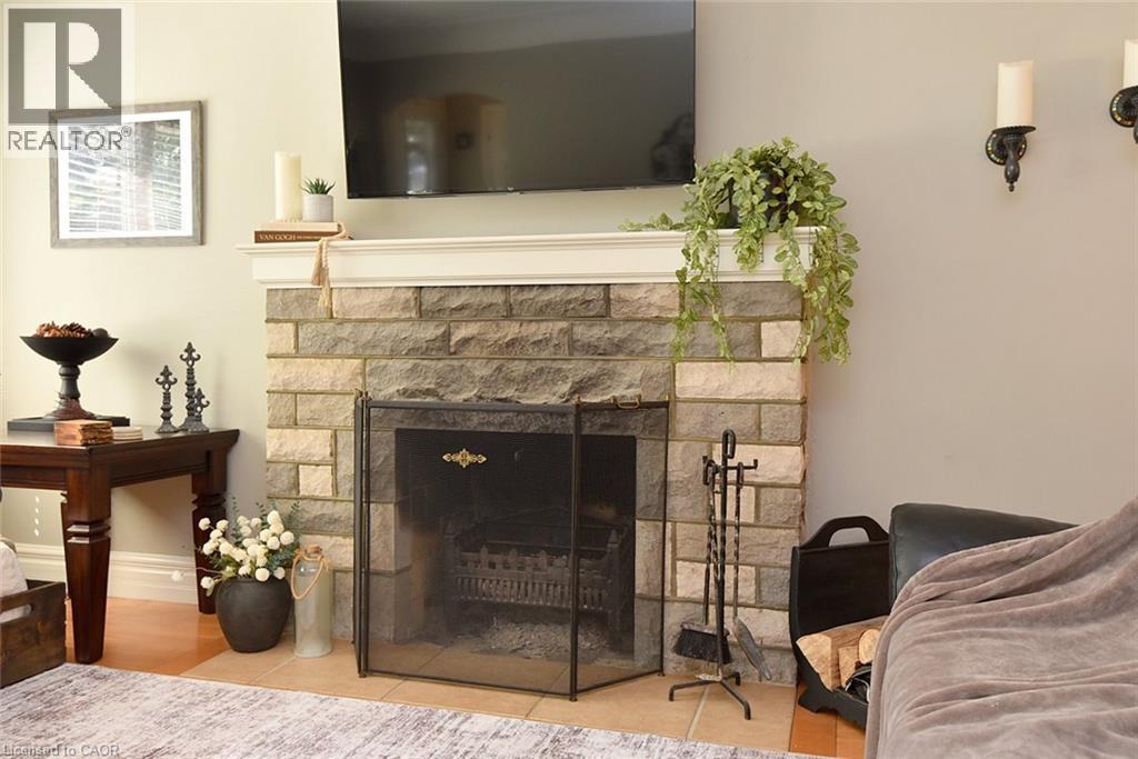 16 GRANT Boulevard - Image 8