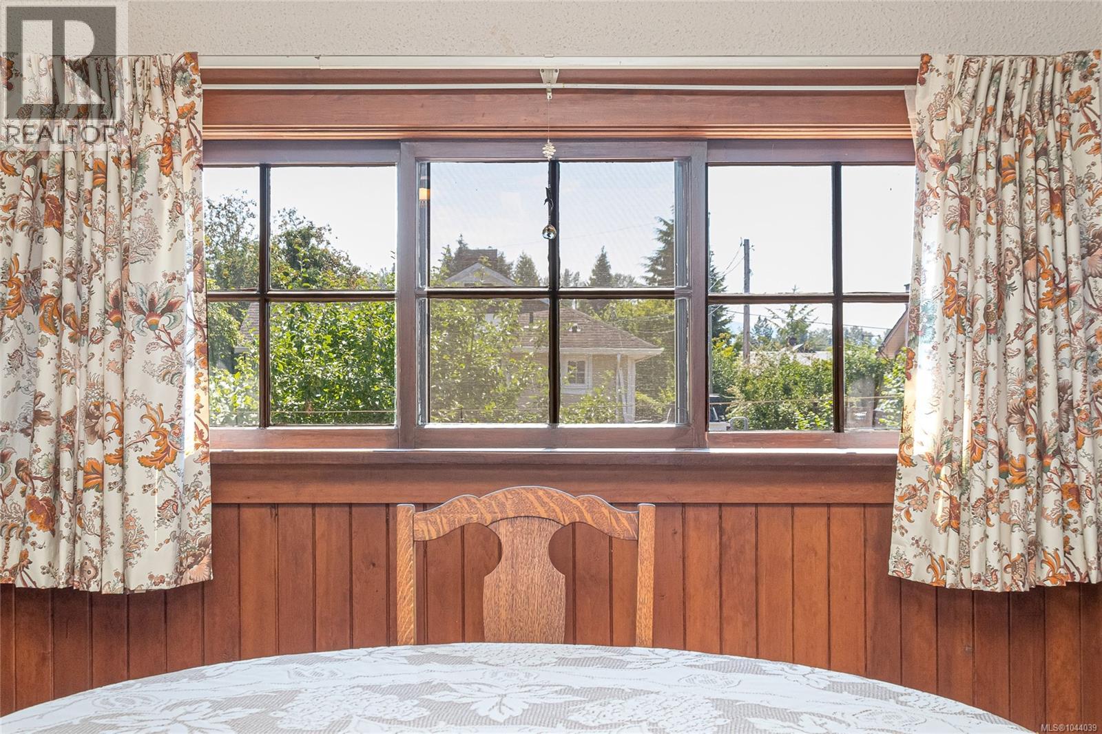 720 Marchmont Rd - 20