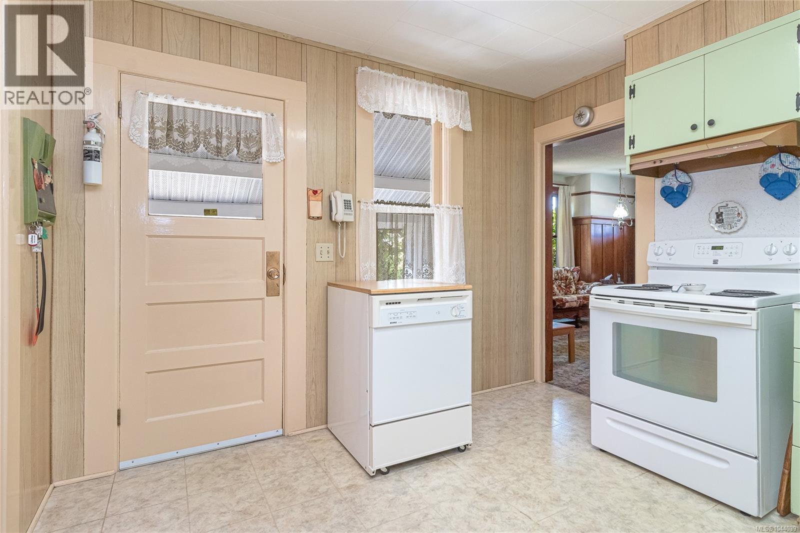 720 Marchmont Rd - 14