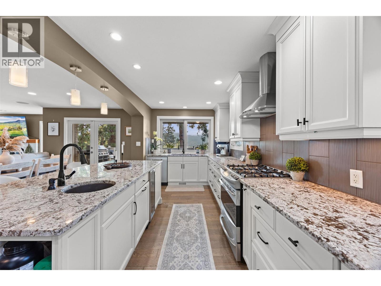 2185 Shannon Way - 16