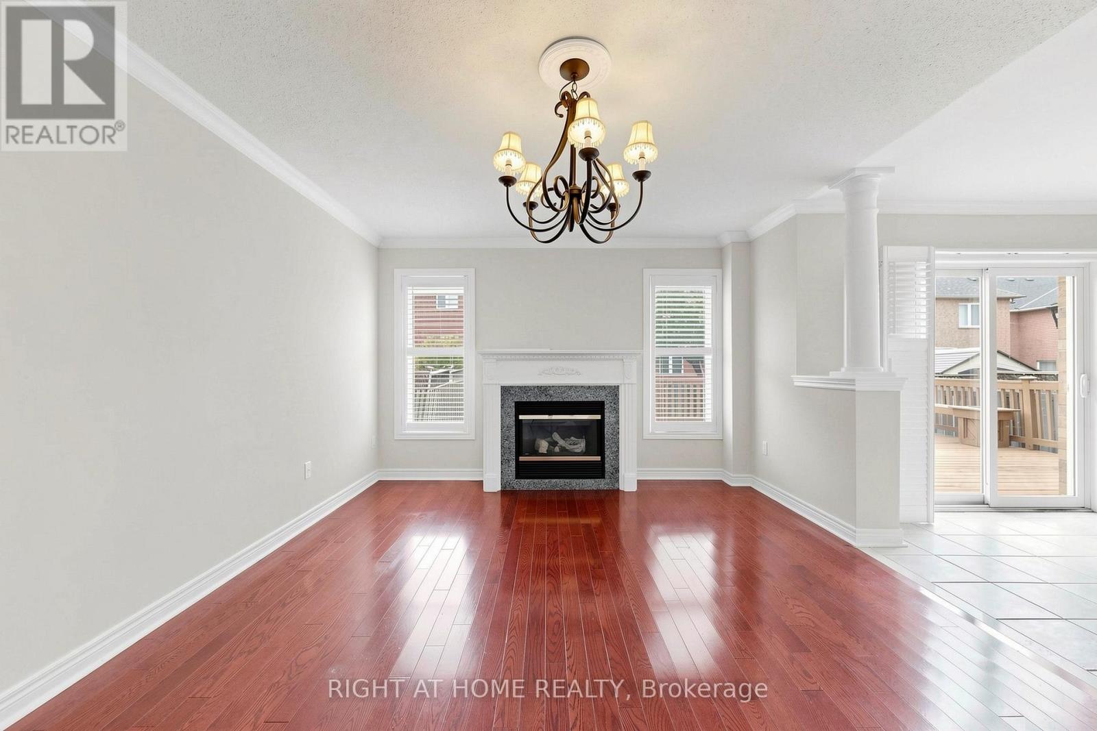 204 EVERETT STREET - 12