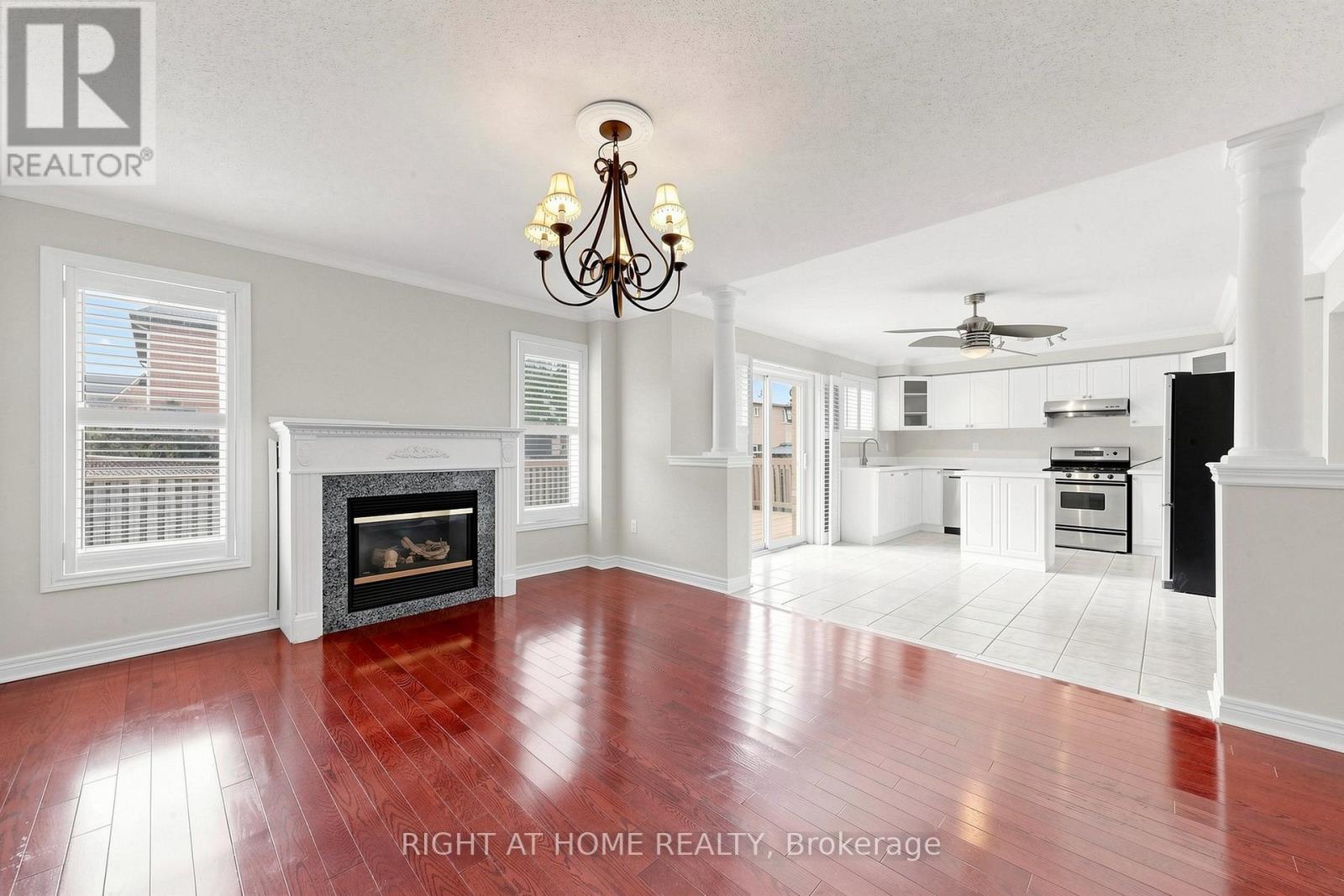 204 EVERETT STREET - 13