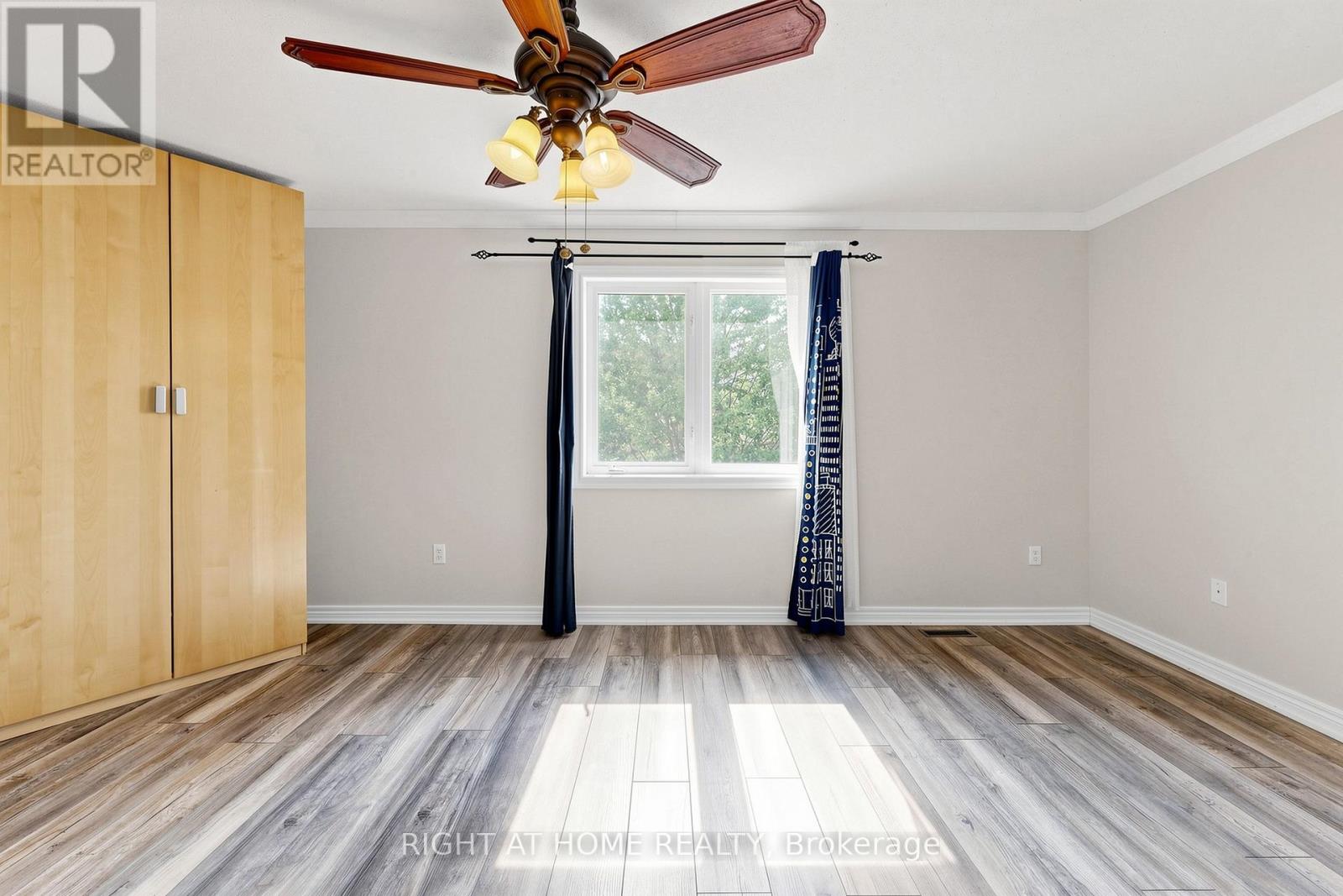204 EVERETT STREET - 24