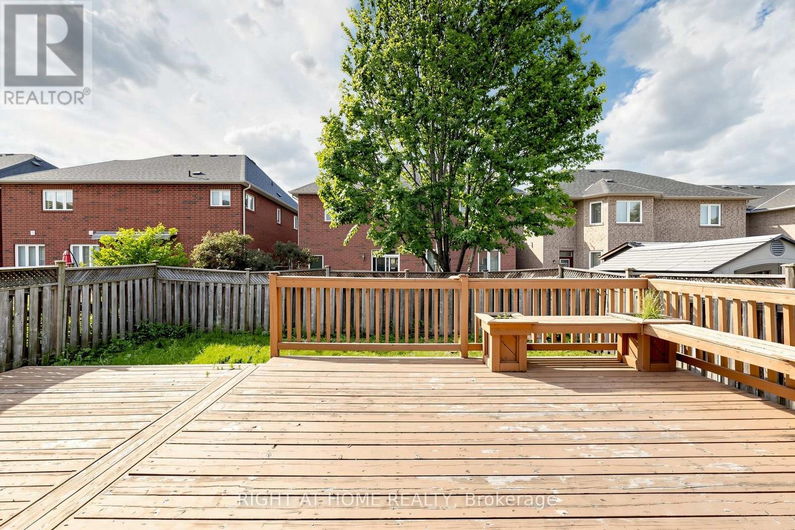 204 EVERETT STREET - 36