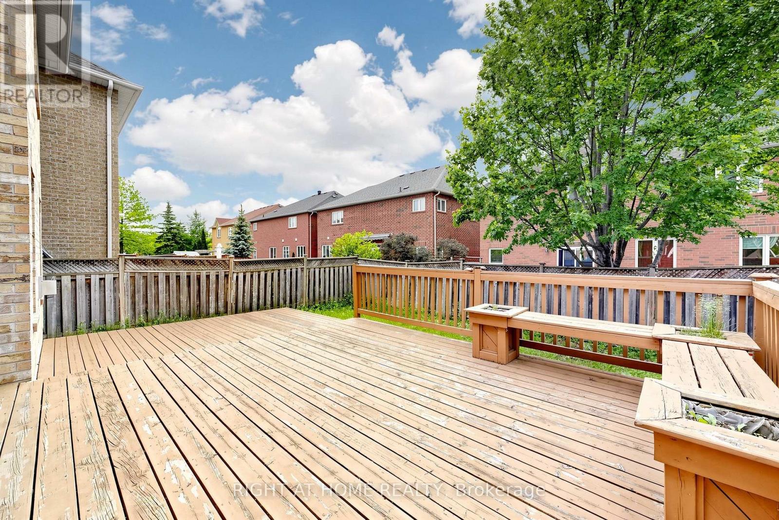 204 EVERETT STREET - 37