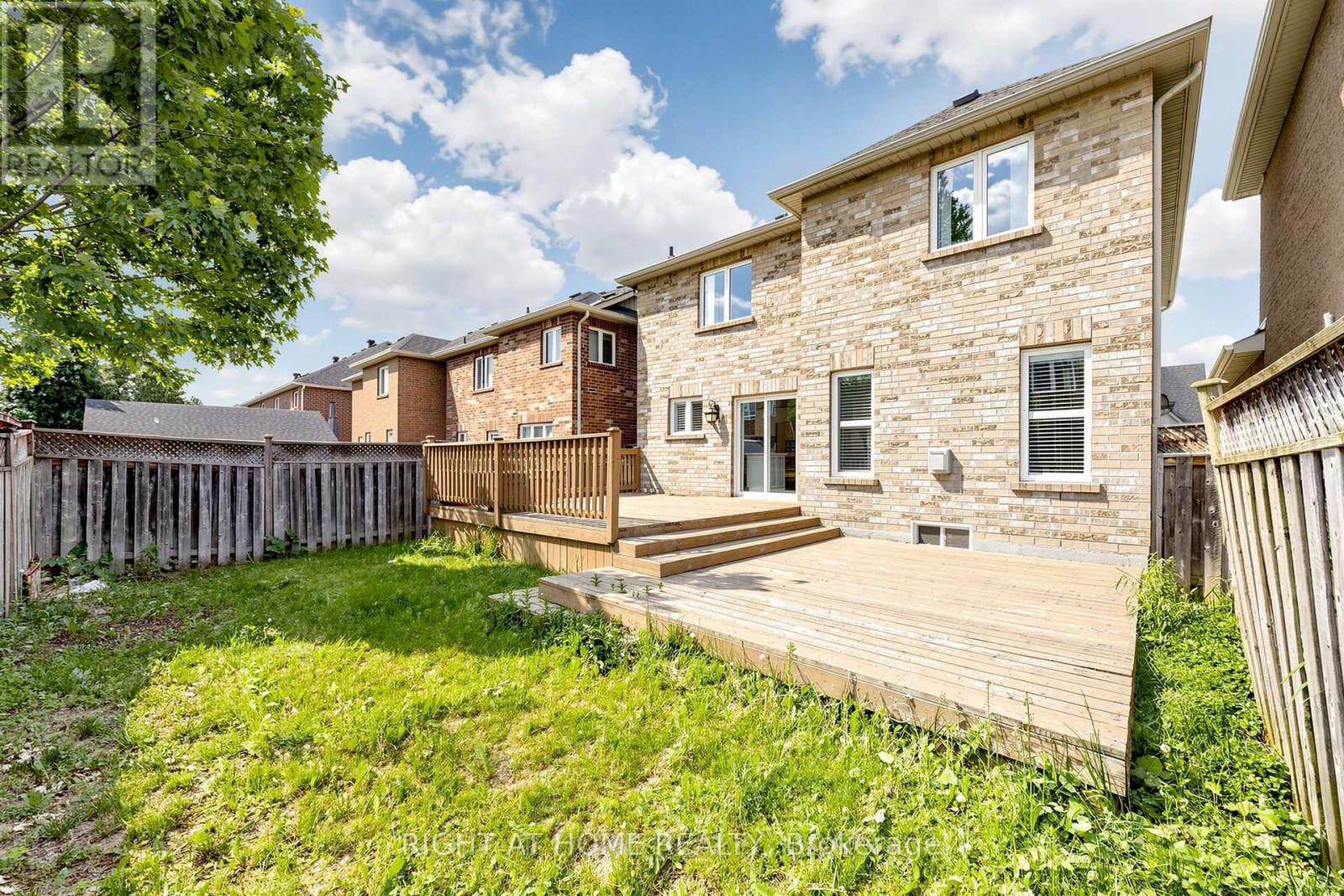 204 EVERETT STREET - 41