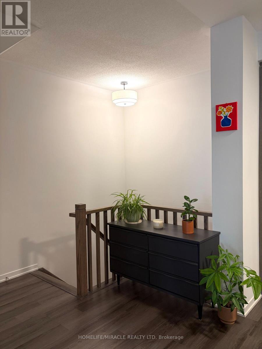 #87 20 WILLIAM JACKSON WAY - 13