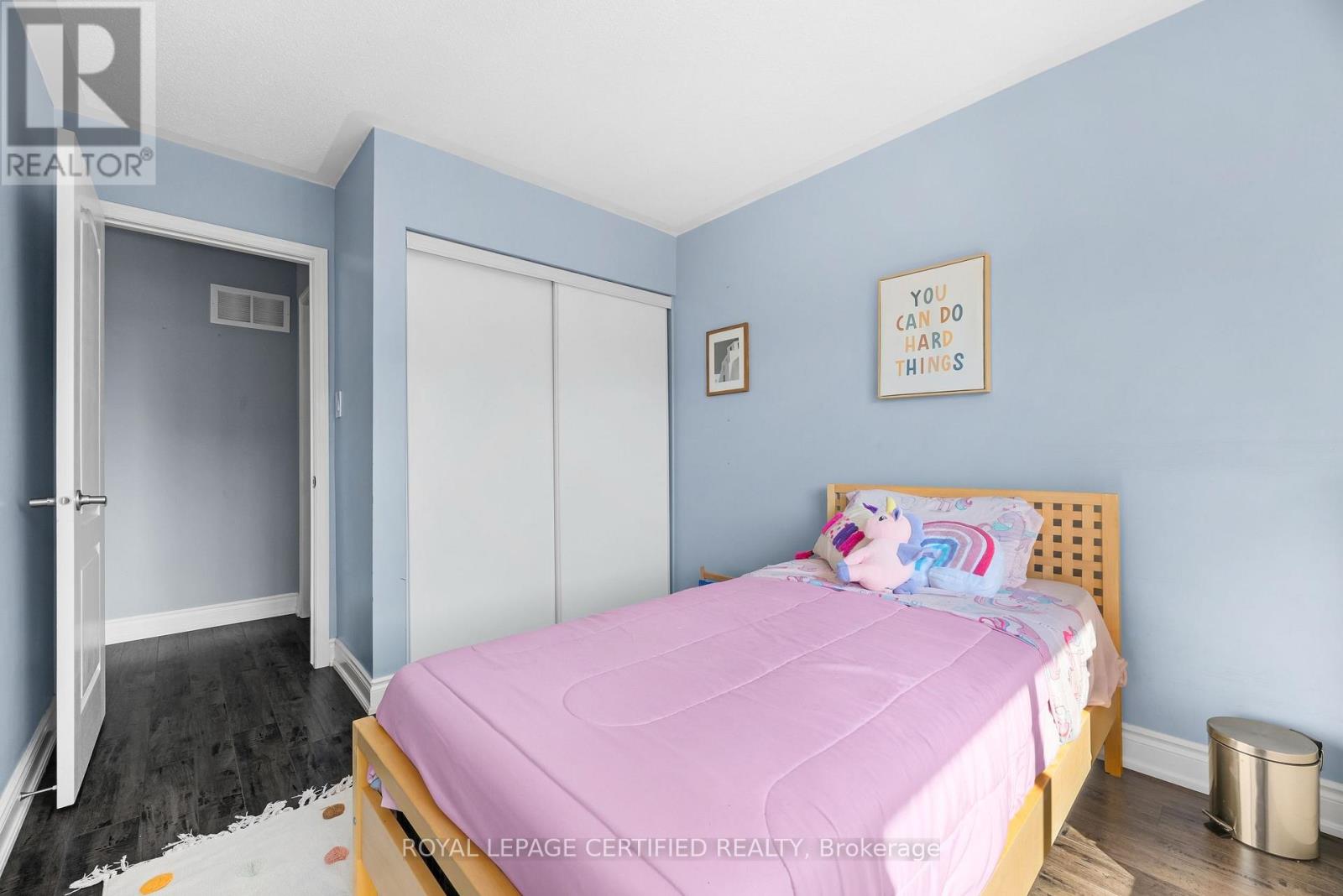 938 BURROWS GATE - 21