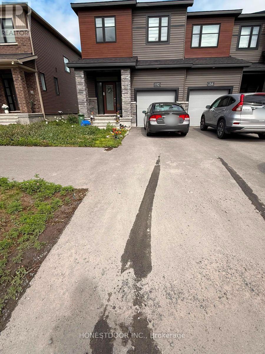 3 Bed, 3 Bath House for Rent in Ottawa – 152 INVENTION BOULEVARD, Ottawa – MLS# X13600296 - Image 22